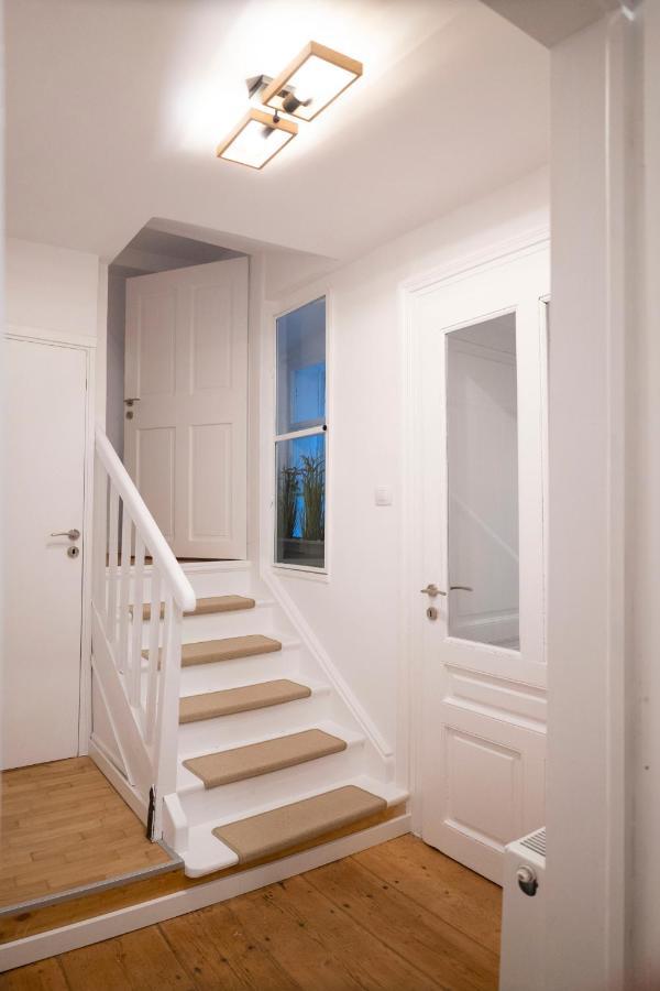 Coban Residence - A4 - Rustic Apartment Braşov Esterno foto